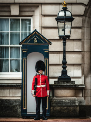O Palácio de Buckingham é nossa 4º dica na lista de atrações de Londres para iniciantes