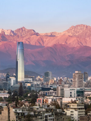Comece seu roteiro de turismo em Santiago pelo Sky Costanera